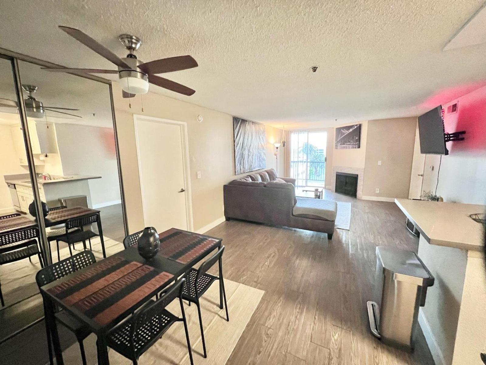 Hollywood Two Bedroom & Free Two Parking Spots Apartment Los Angeles Exterior foto